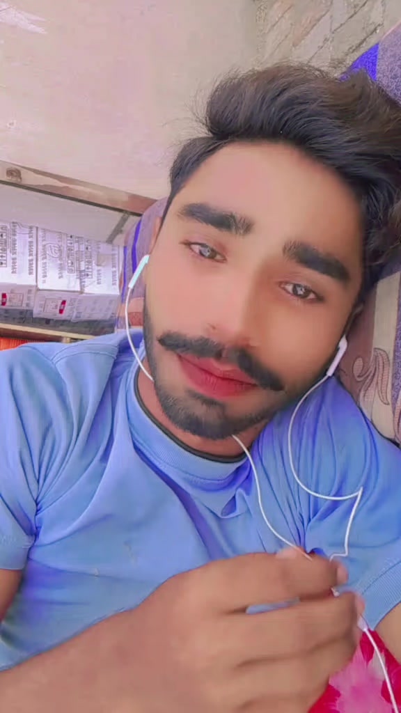 @🥷😘لنگاہ جانی 🥷😘