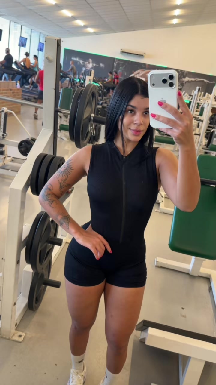 @_paulaemanuelly