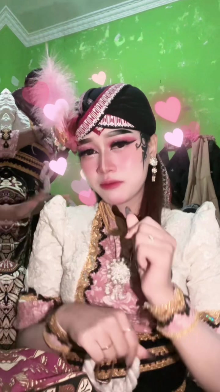 @h for hildaa