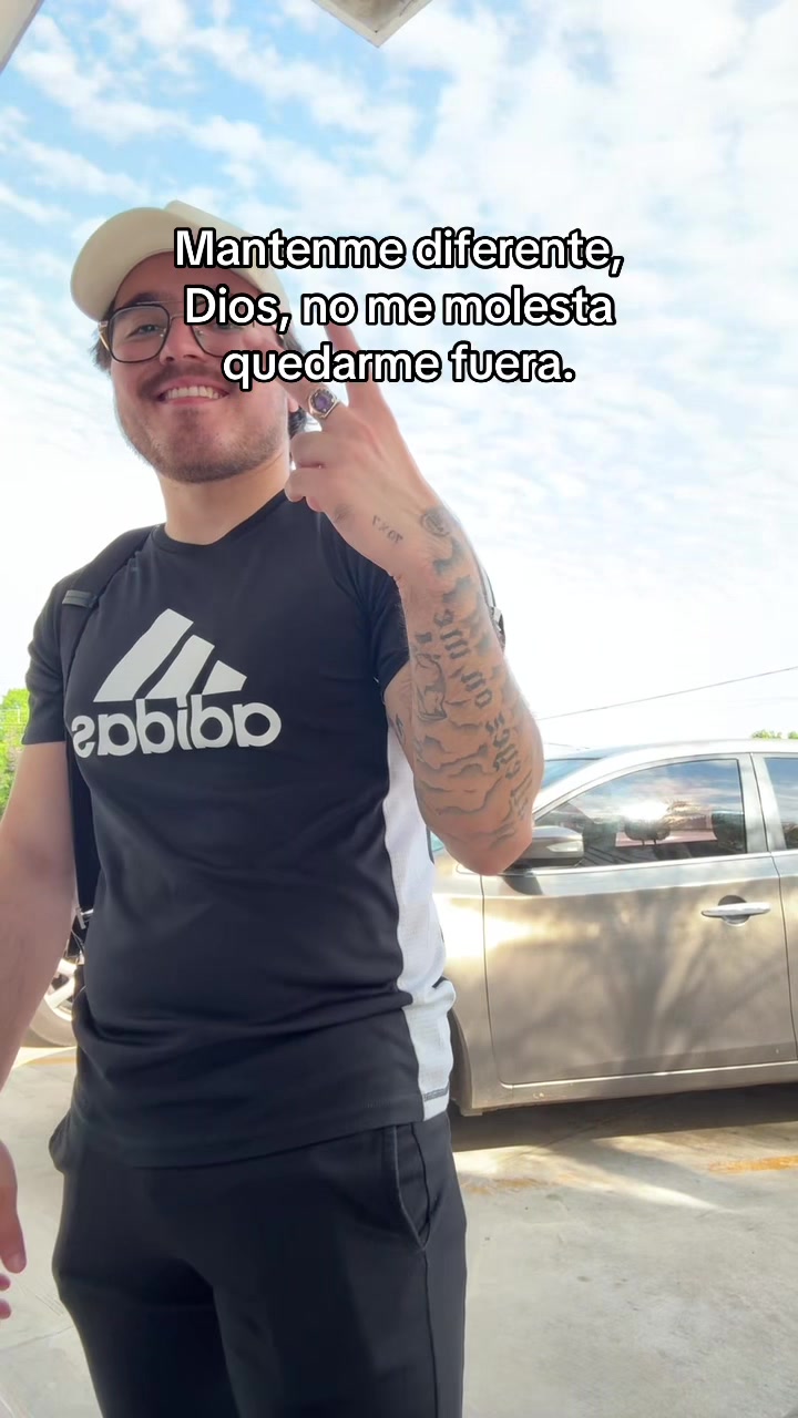 @Esquer