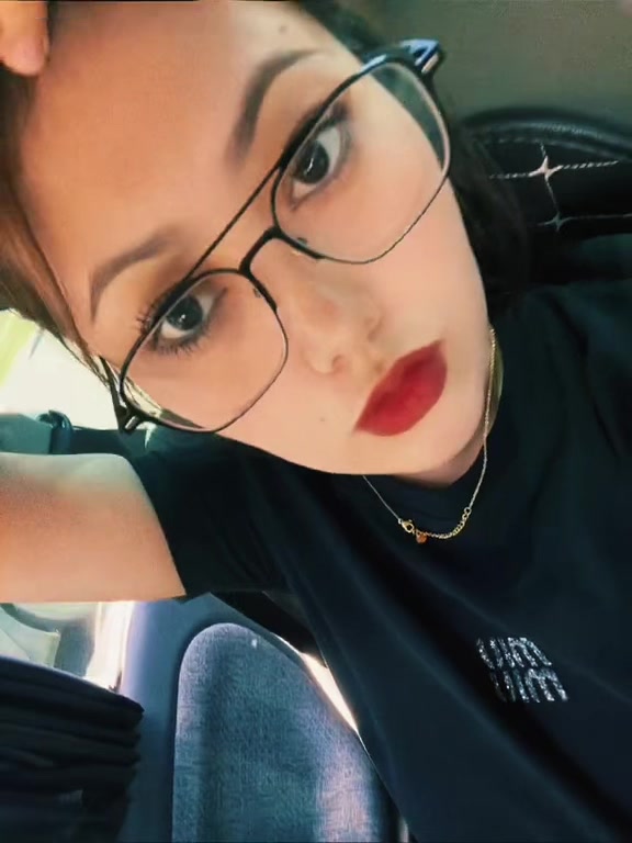 @Лилия 🖤