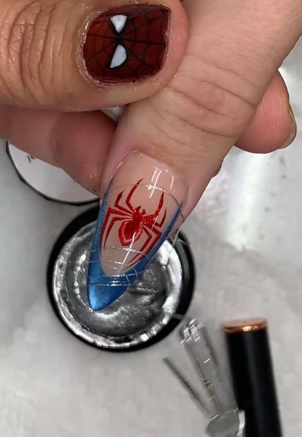 @Riya's Nails