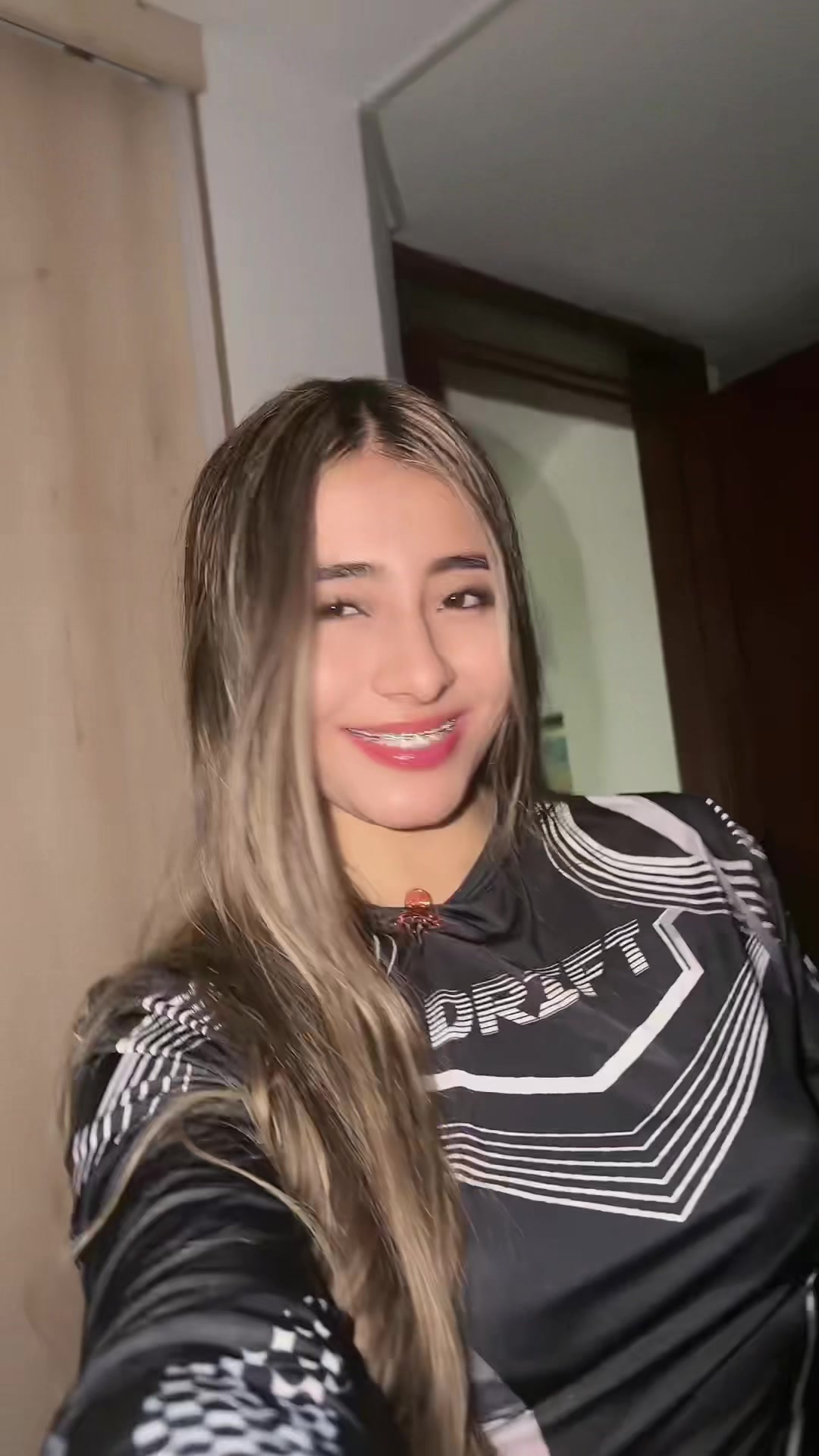 @Laura S León Melo
