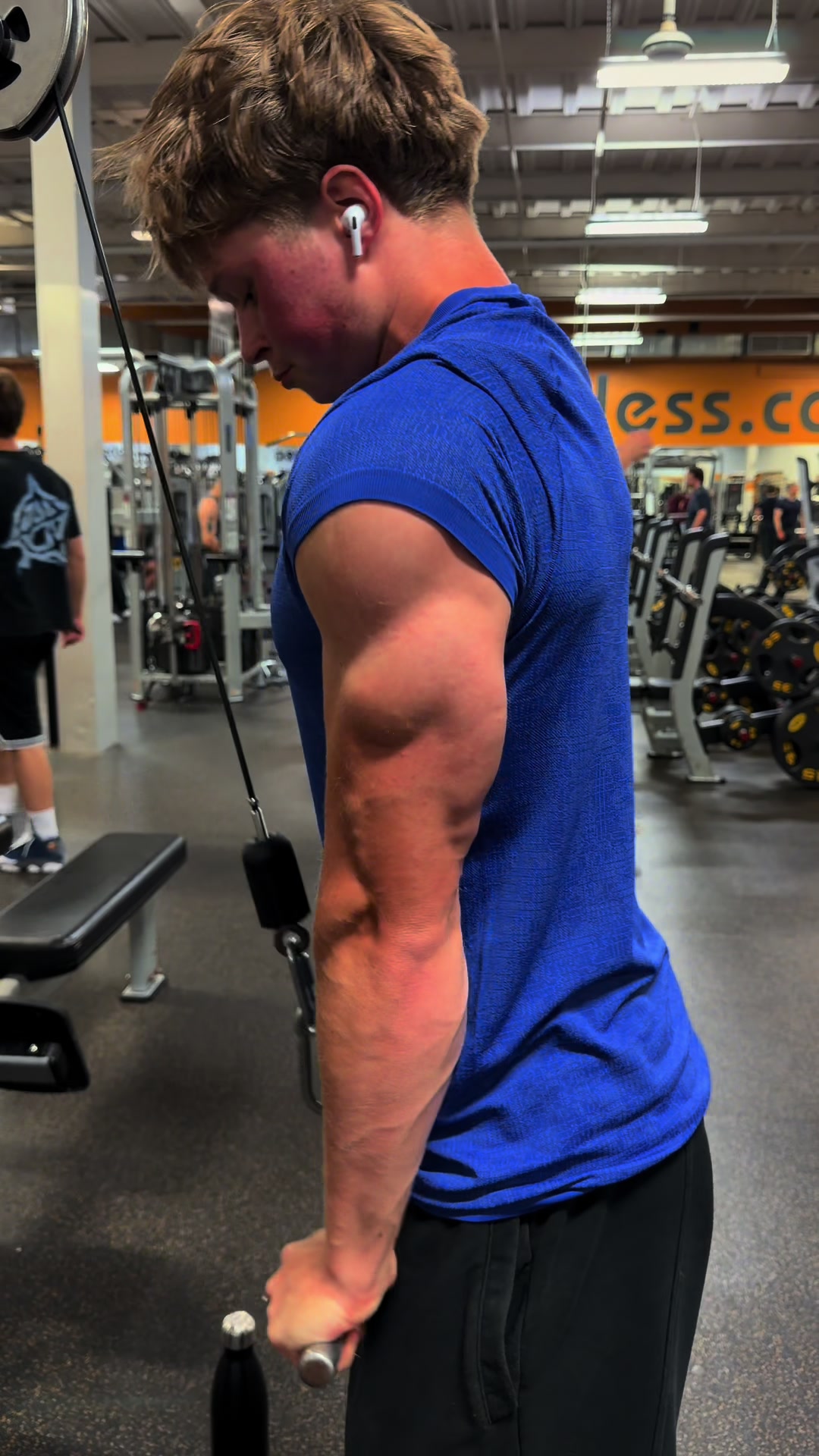 @Tommy_lifts10