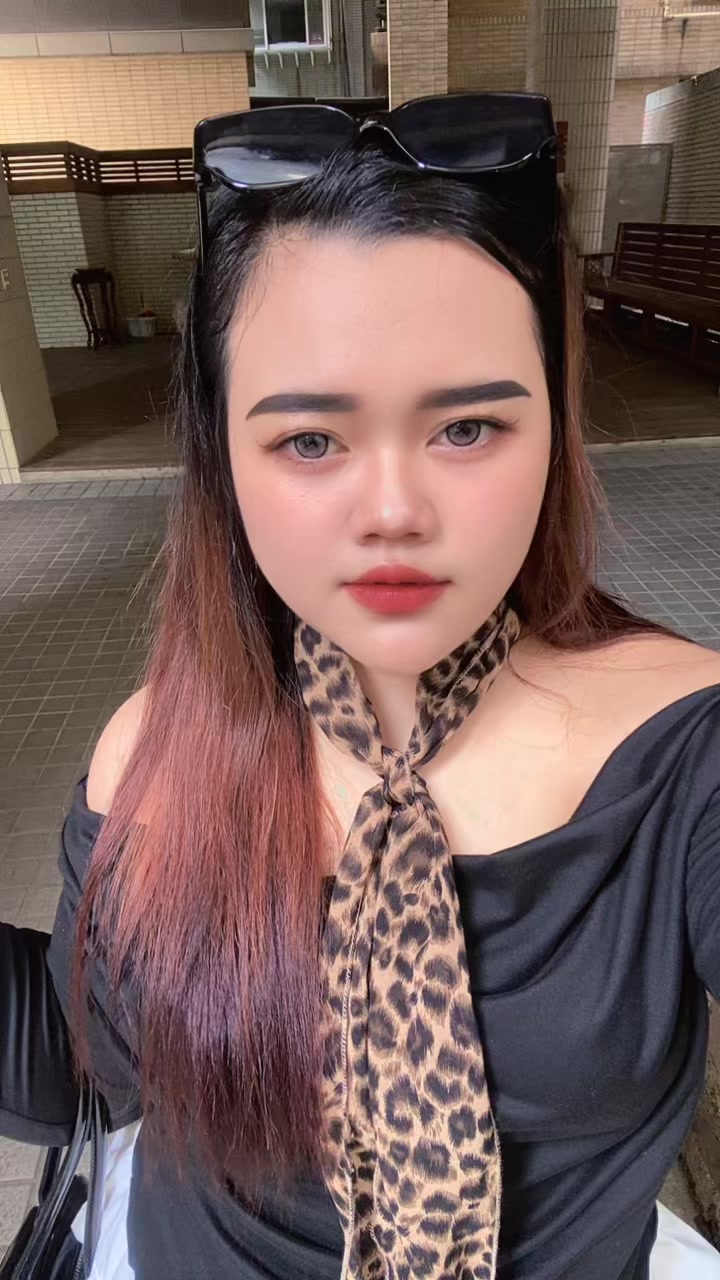 @juliow
