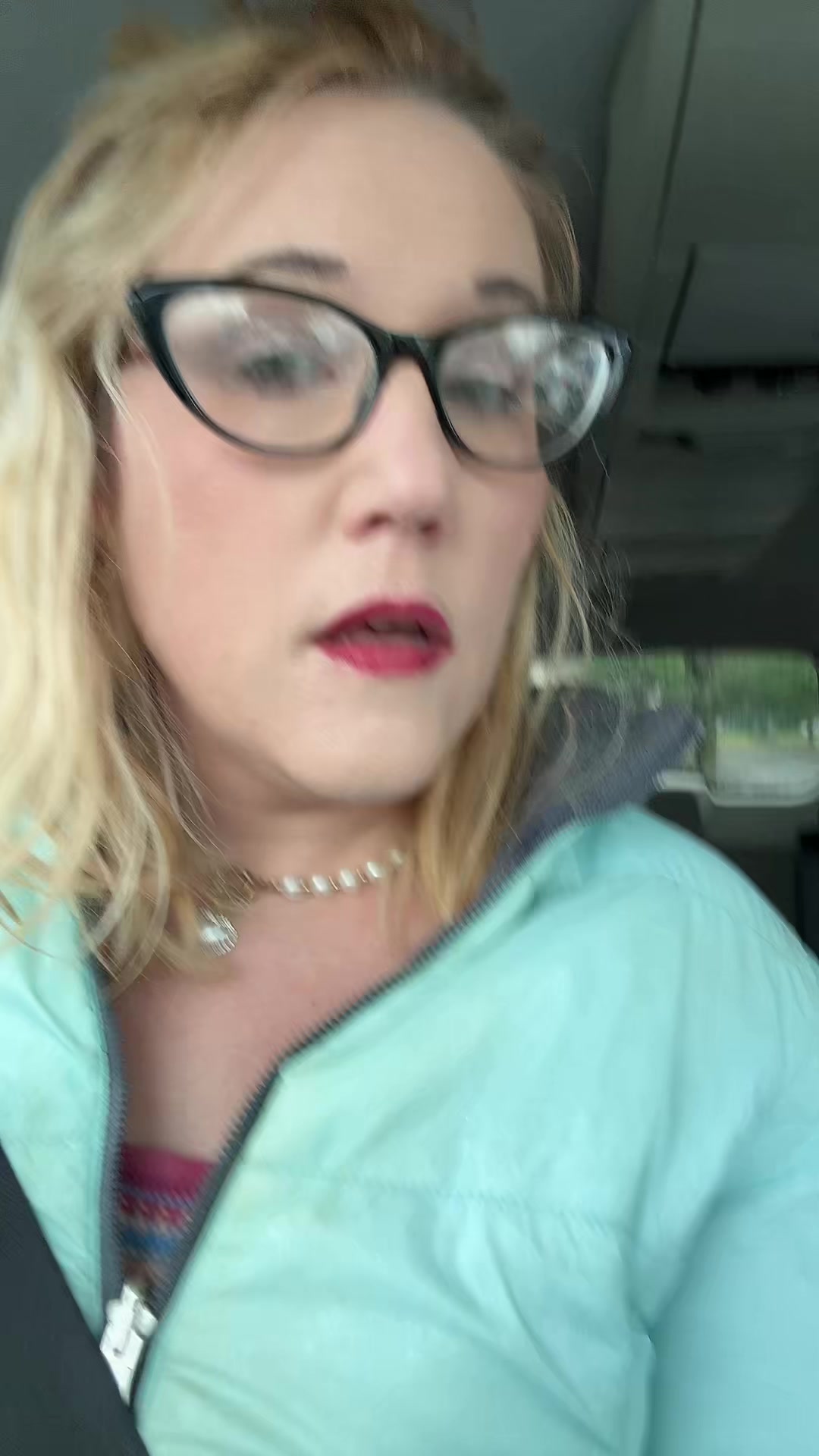 @slgtlyscatt3red