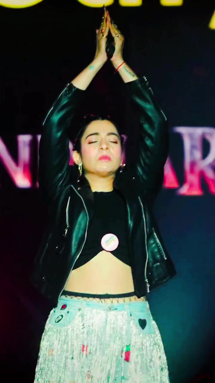 @Jasmine Sandlas