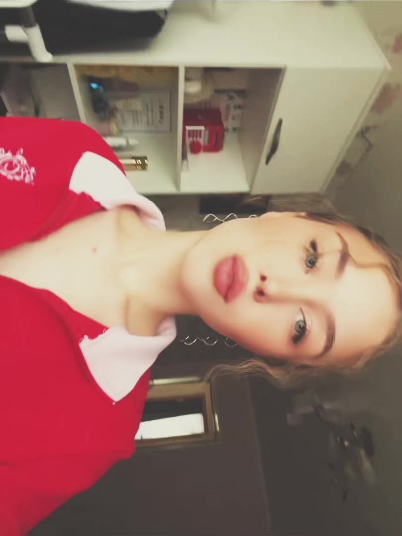 @vikusik)