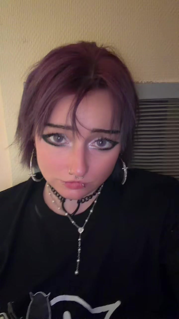 @Mimi 🕷️🌸