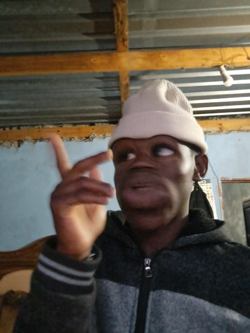 @KingV,.!!🃏🤎🌟