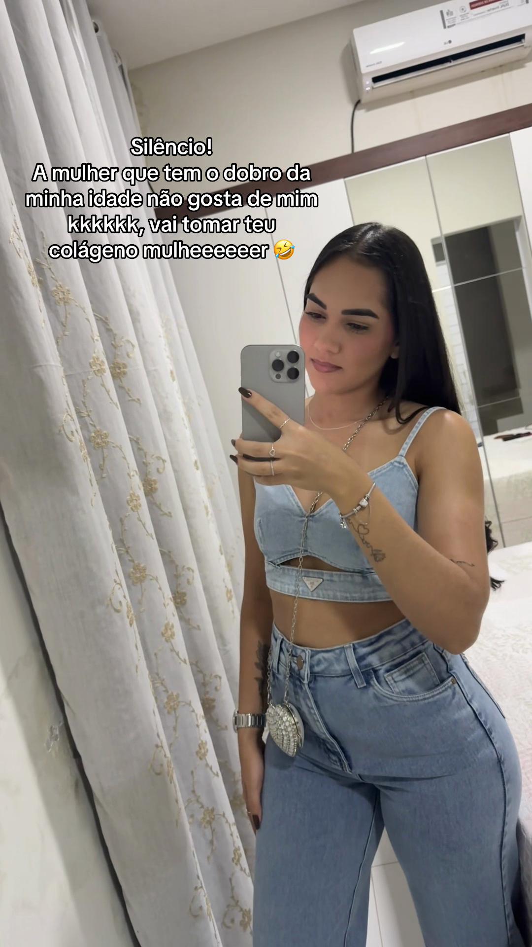 @Grasinha 👄