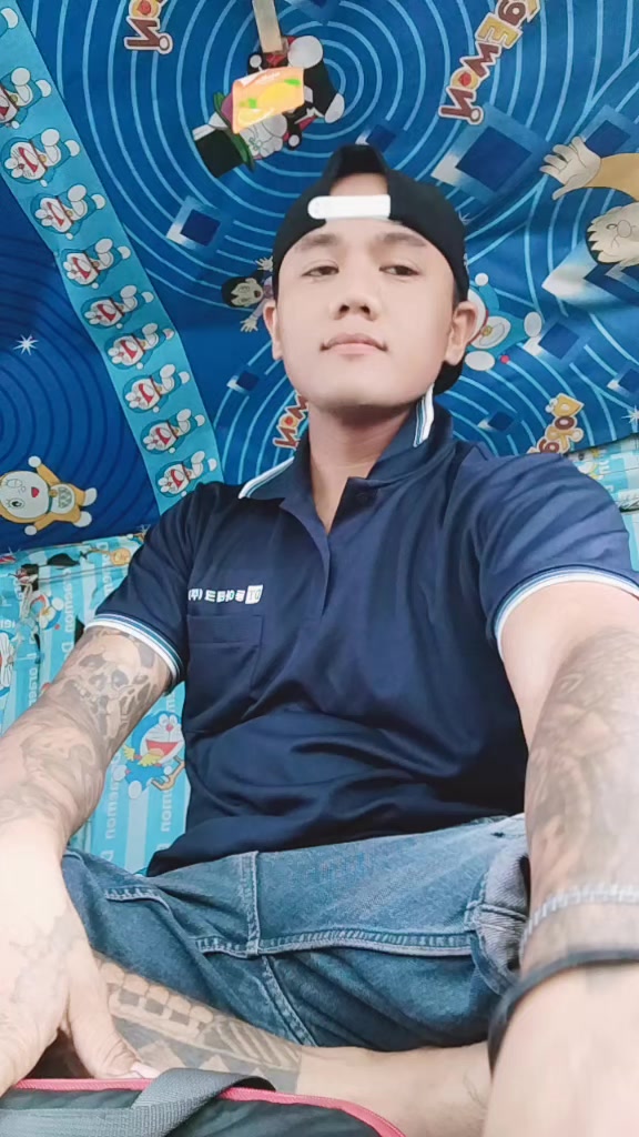 @raja 👑tanpa ratu🥀