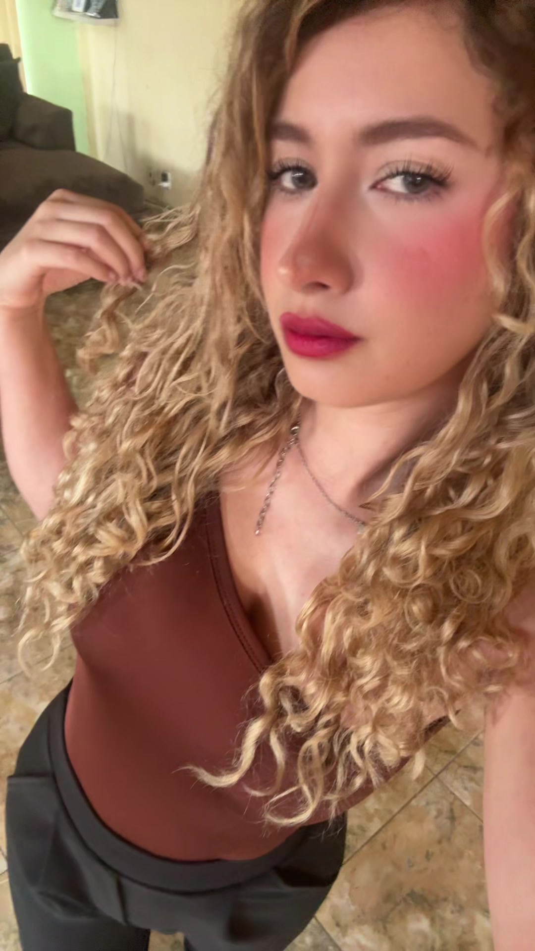 @Cg lv