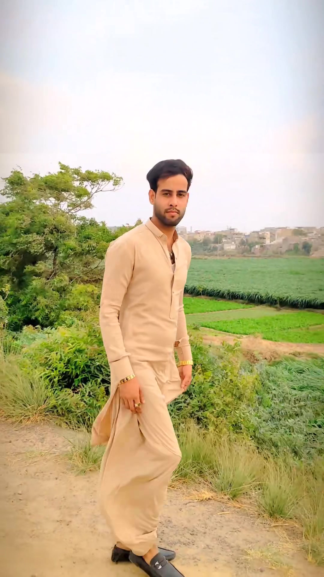 @𝐌𝐊🚩بنگش