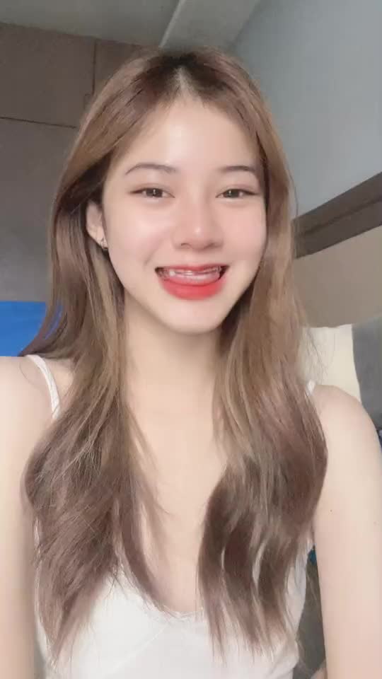 @บ่าว-'นัส'