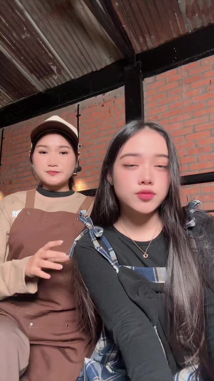 @MayMyatZin(Honey)