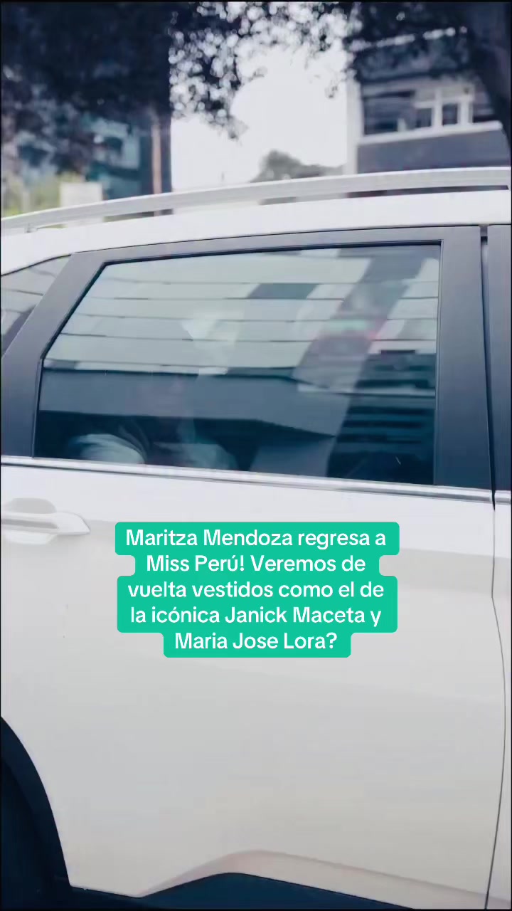 @LatinaUniversal