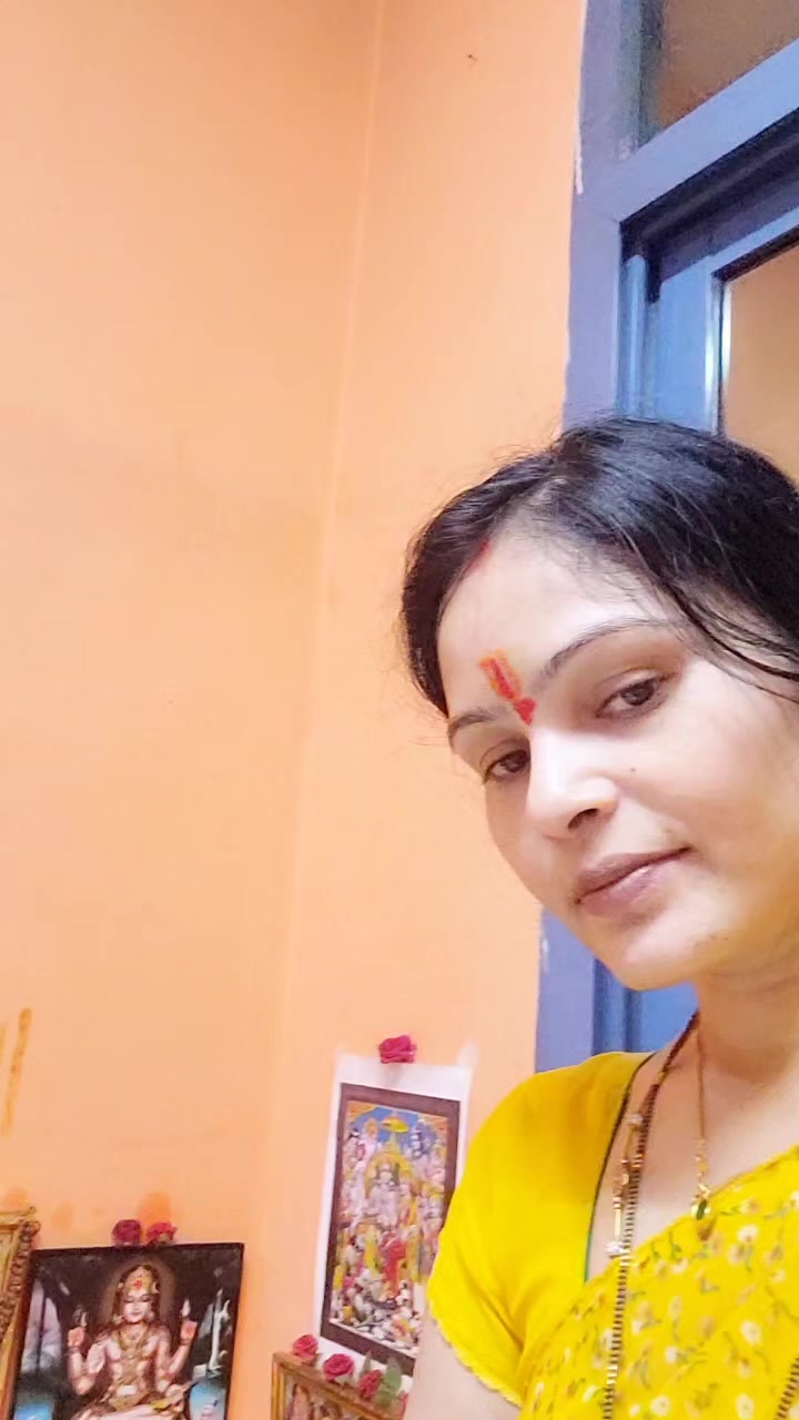 @DUBAI LO RADHA