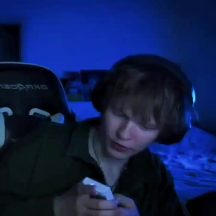 @лауверикс 👾