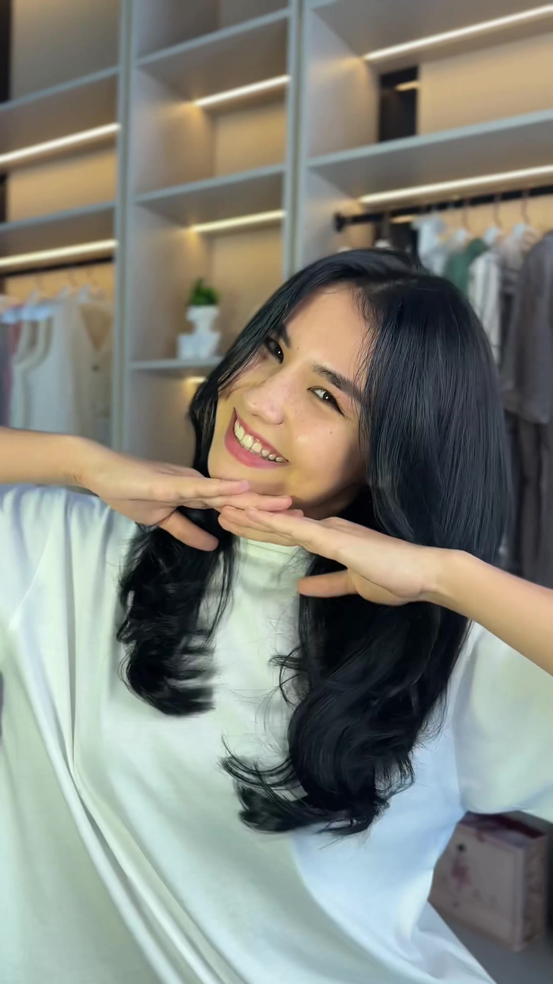 @eneshloren