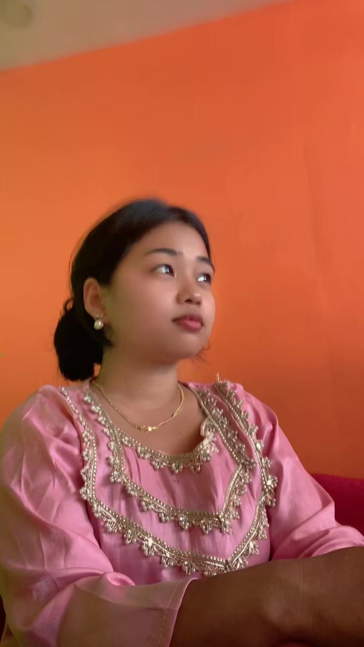 @Anisha📿🌷