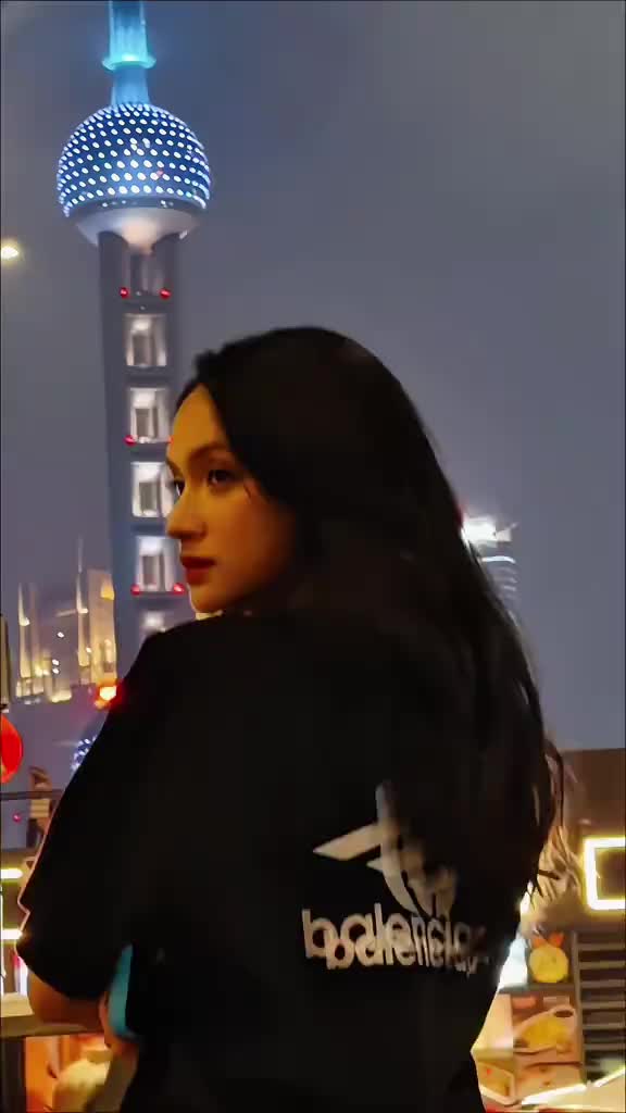@✨️Phóng viên thường trú👑
