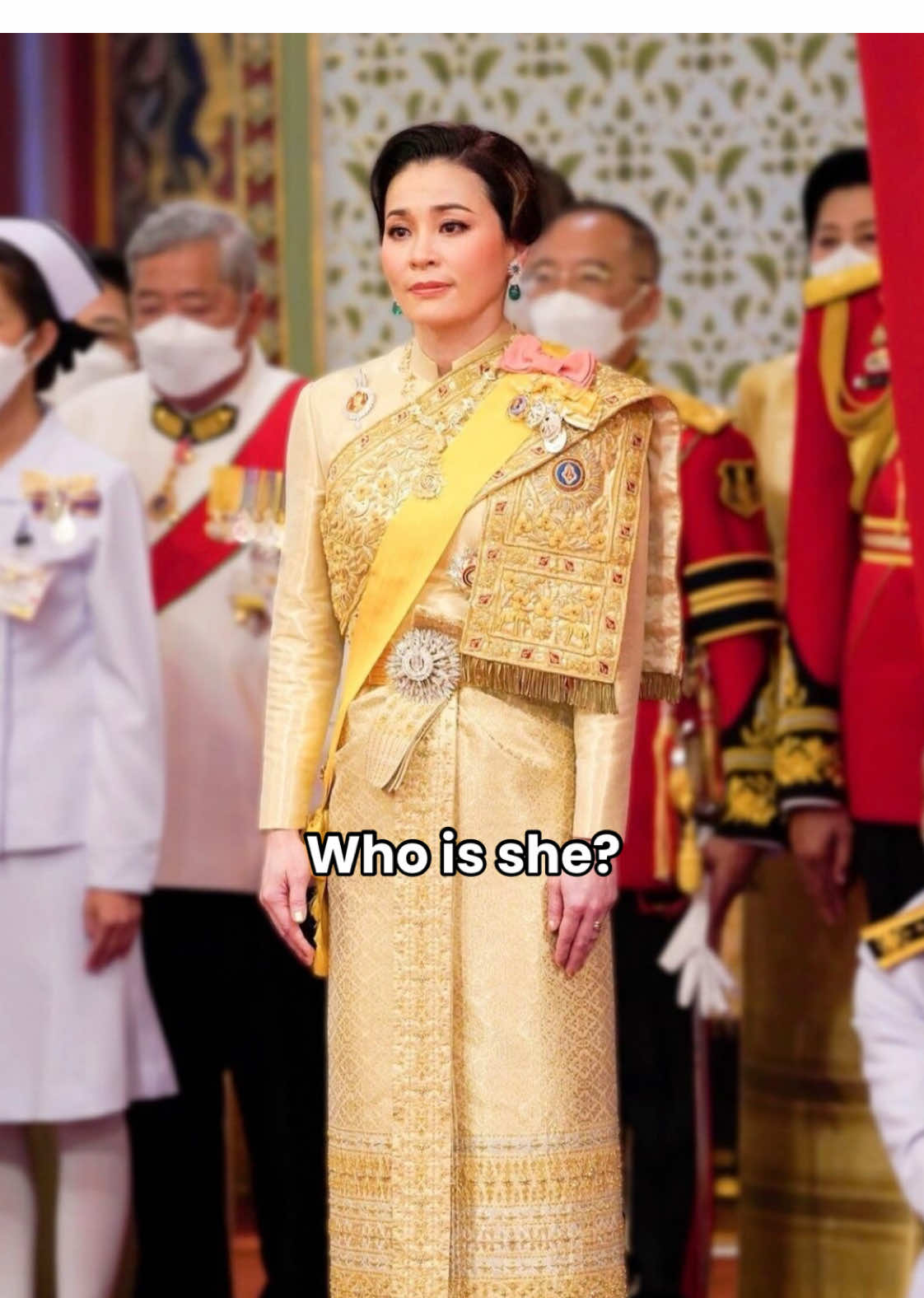 @H.M. Queen Suthida