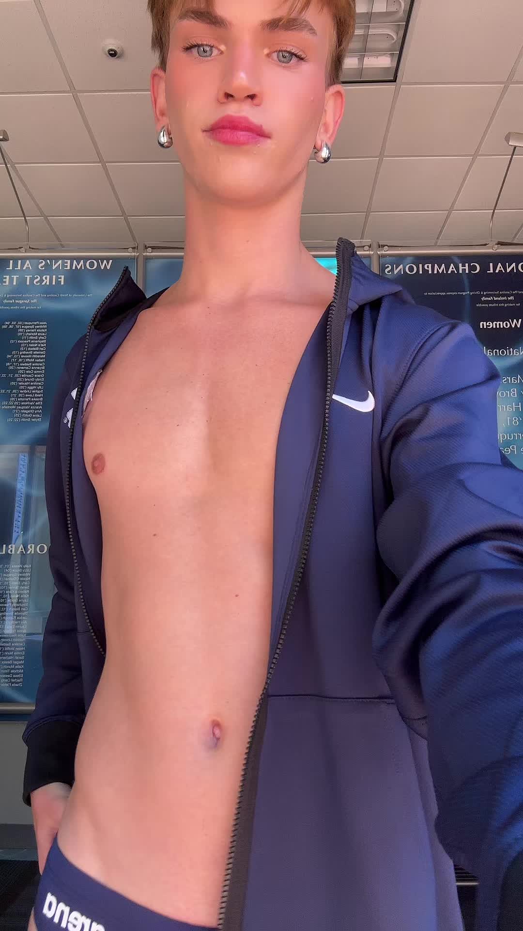 @chris 🪽
