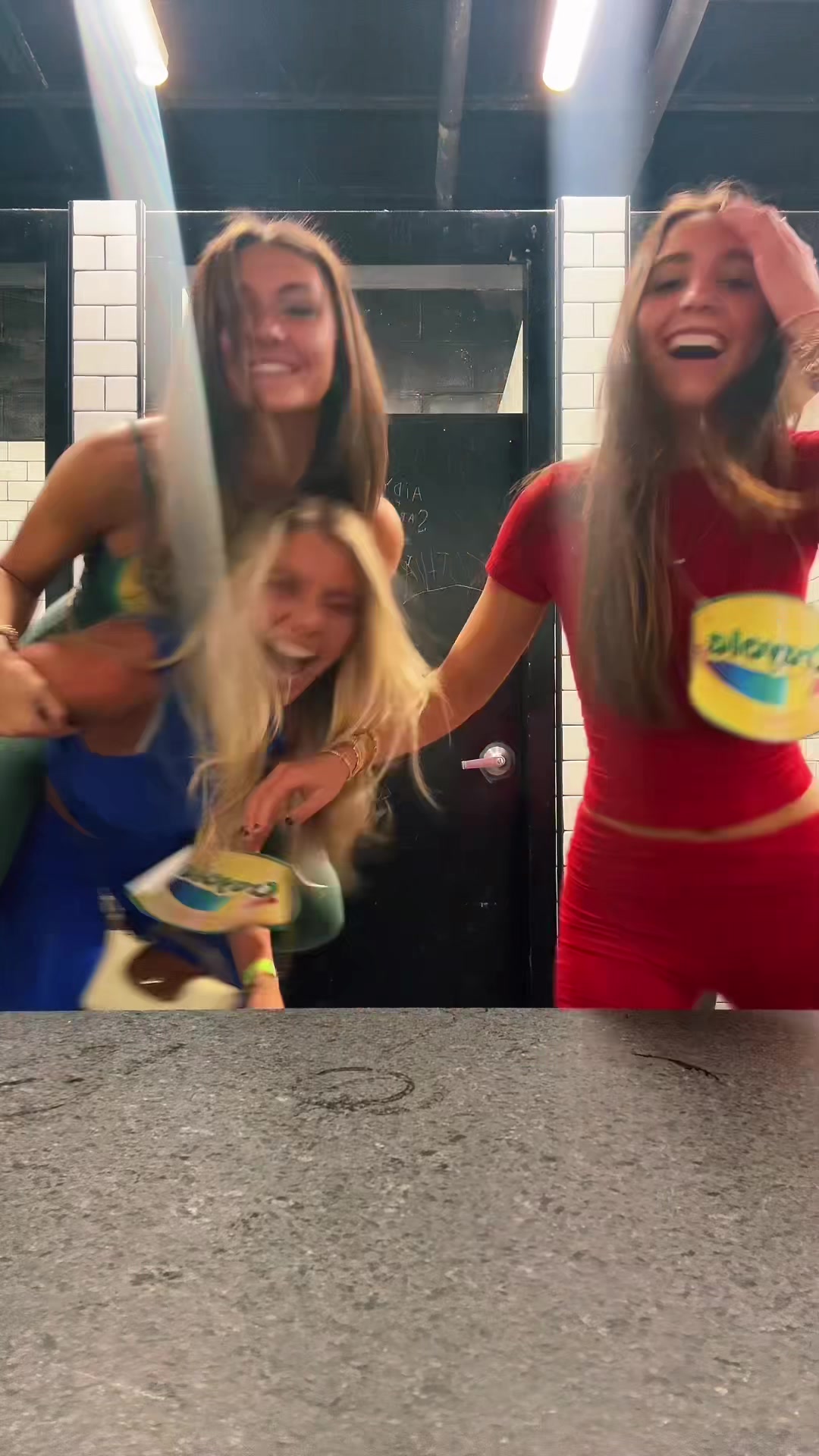@elizabethsteinmetz