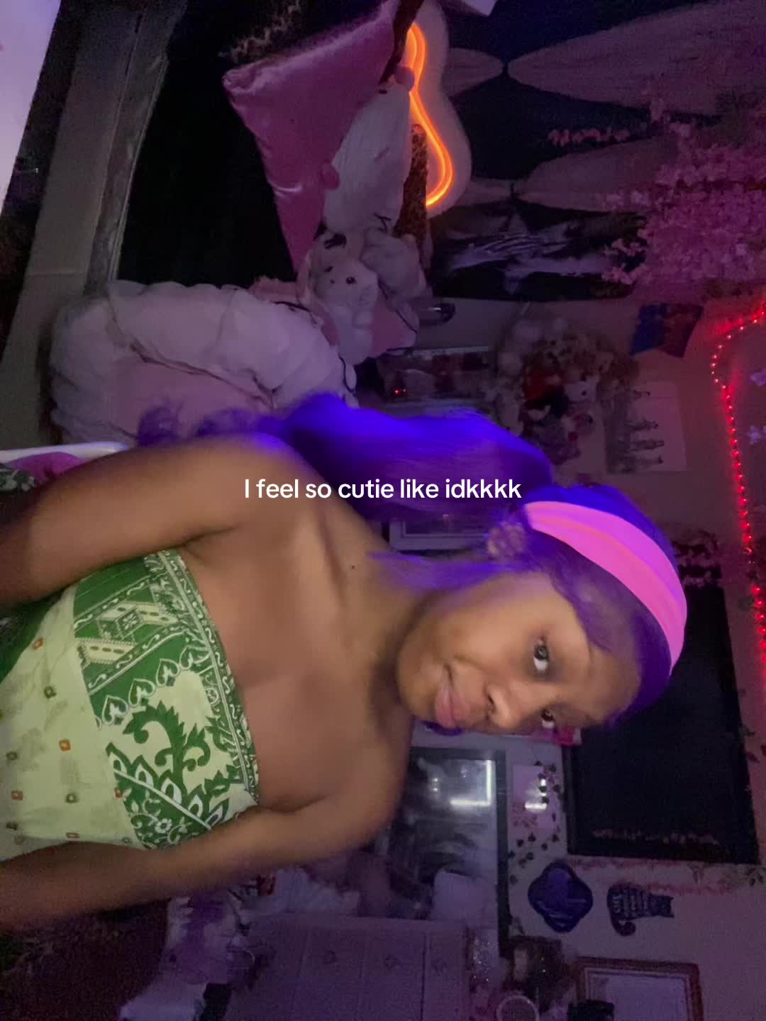 @LeonnaMarie ᥫ᭡