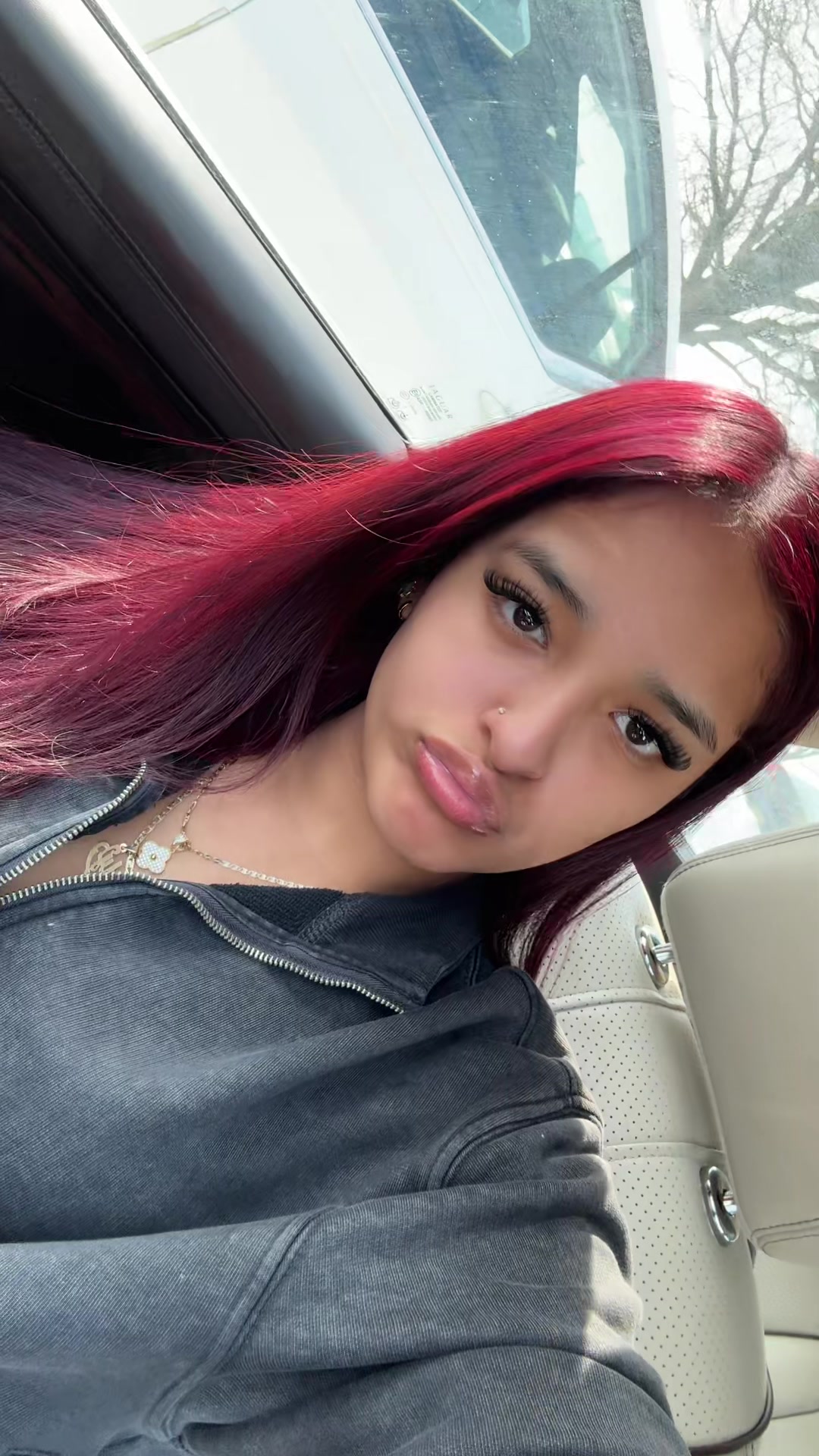 @emely.zoe1