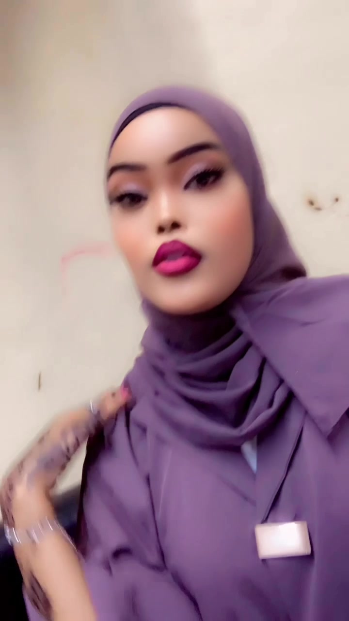 @ROZIINA🇸🇴🩸🦋