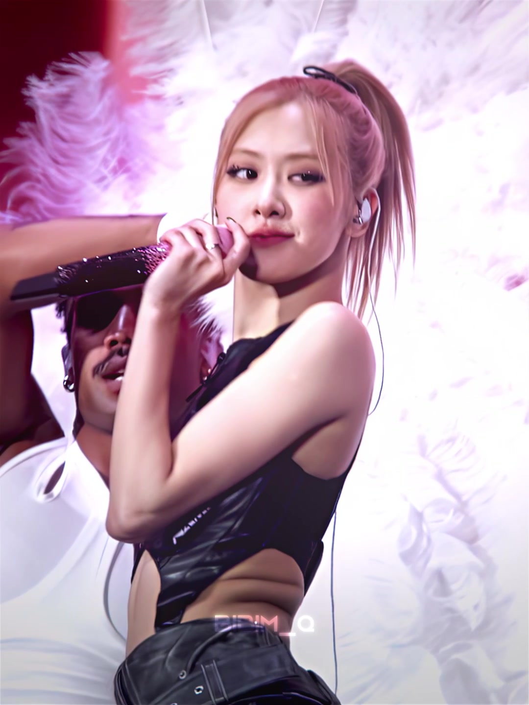@𝐫𝐚𝐫𝐚☯︎