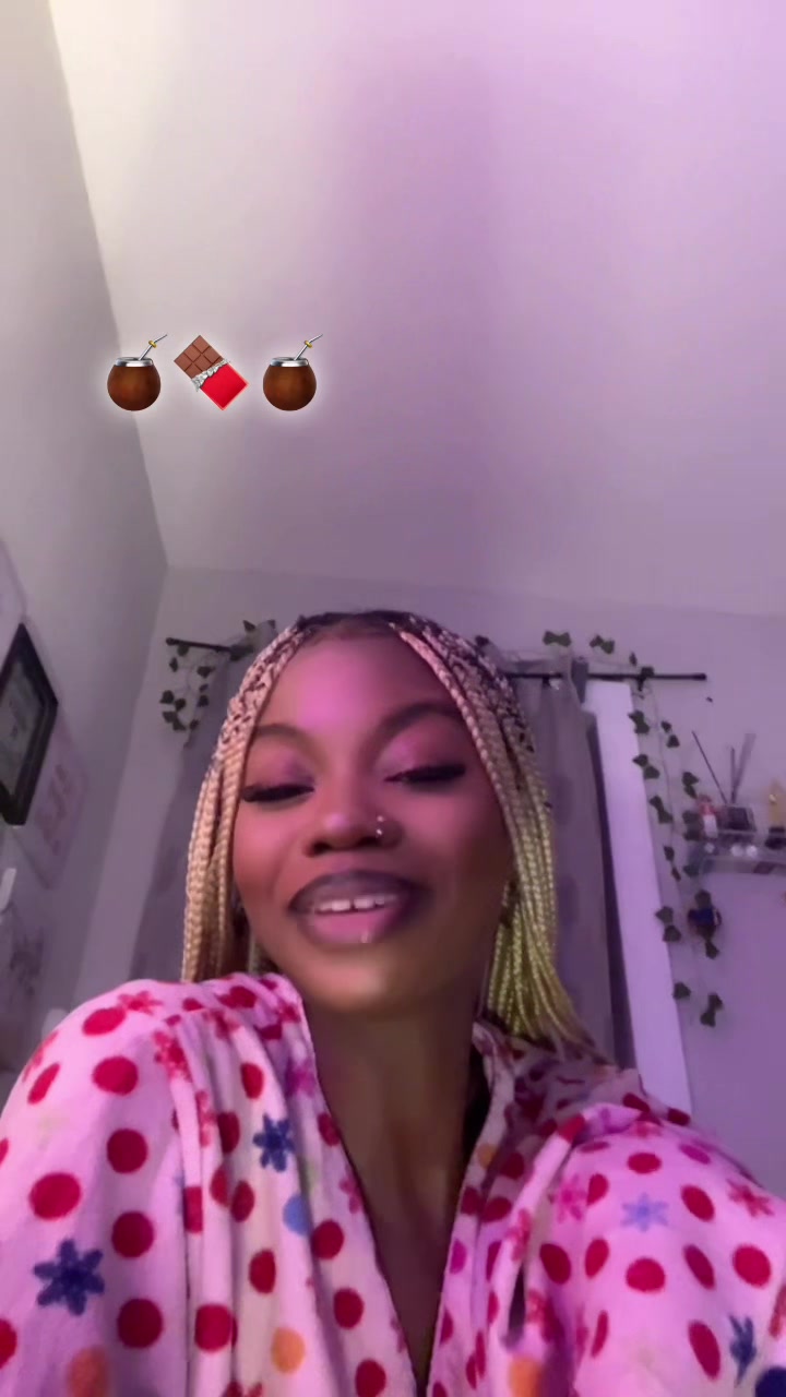 @💎 Nia 💎