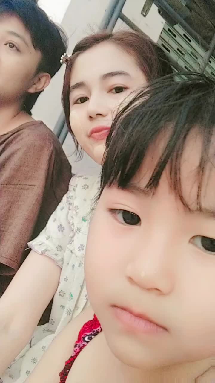 @นันดา ลิน