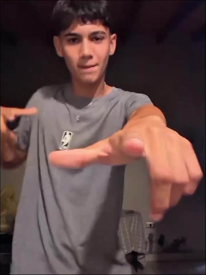 @𝐀𝐫𝐢𝐞𝐥🧊...