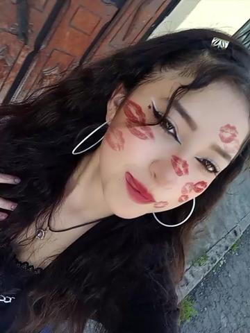 @Jessi🖤