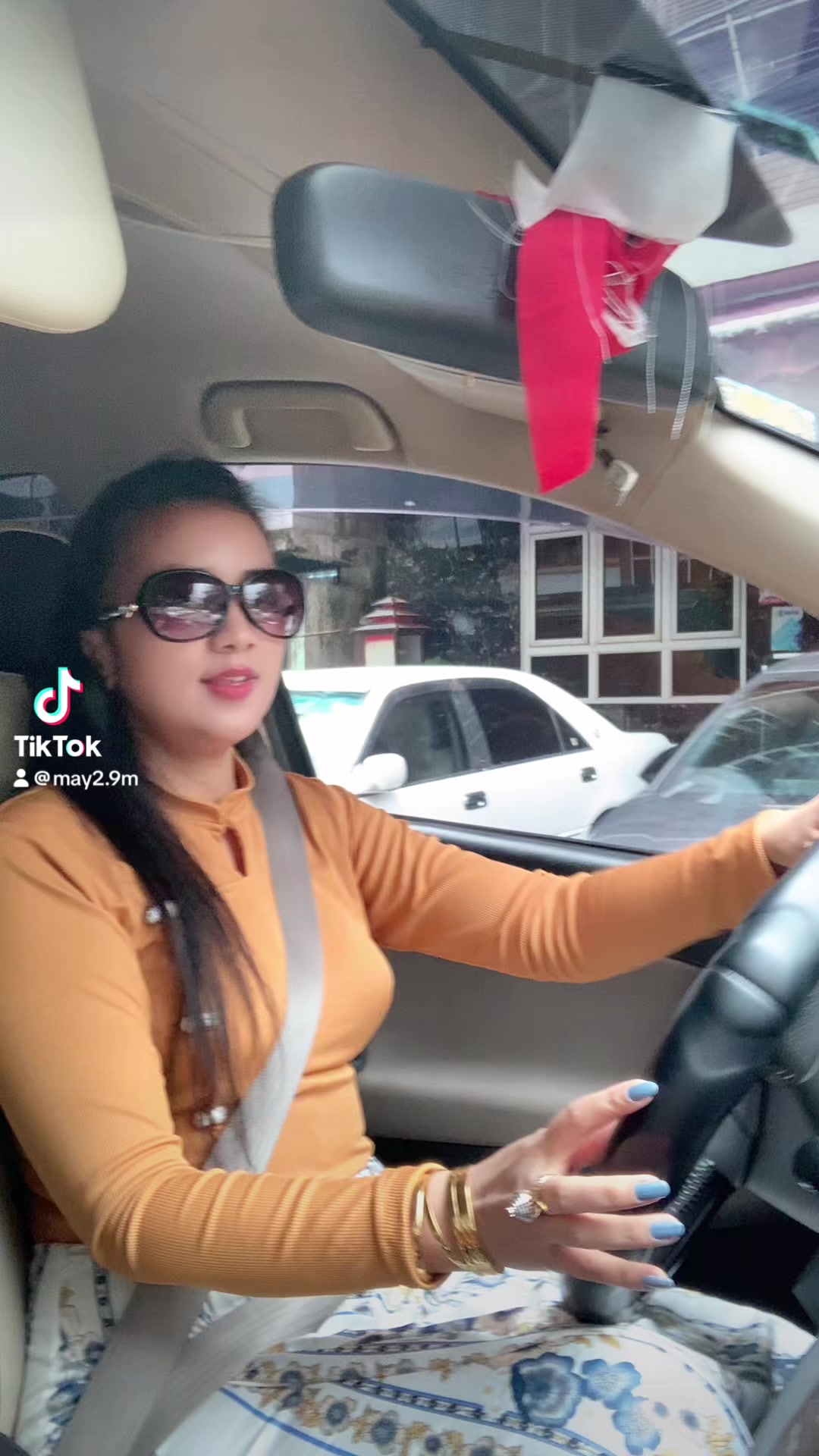 @may 3 M မေ 🚙
