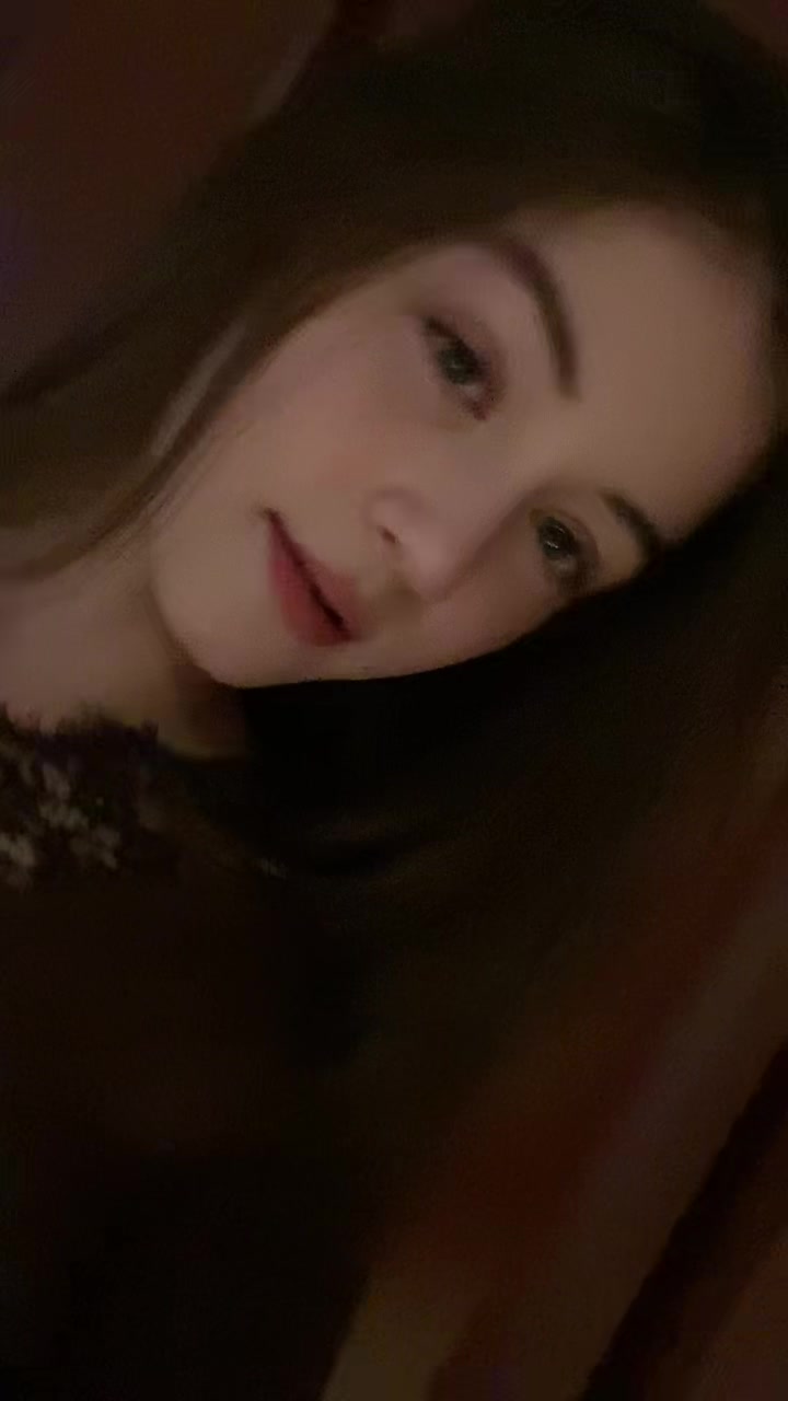 @🧸