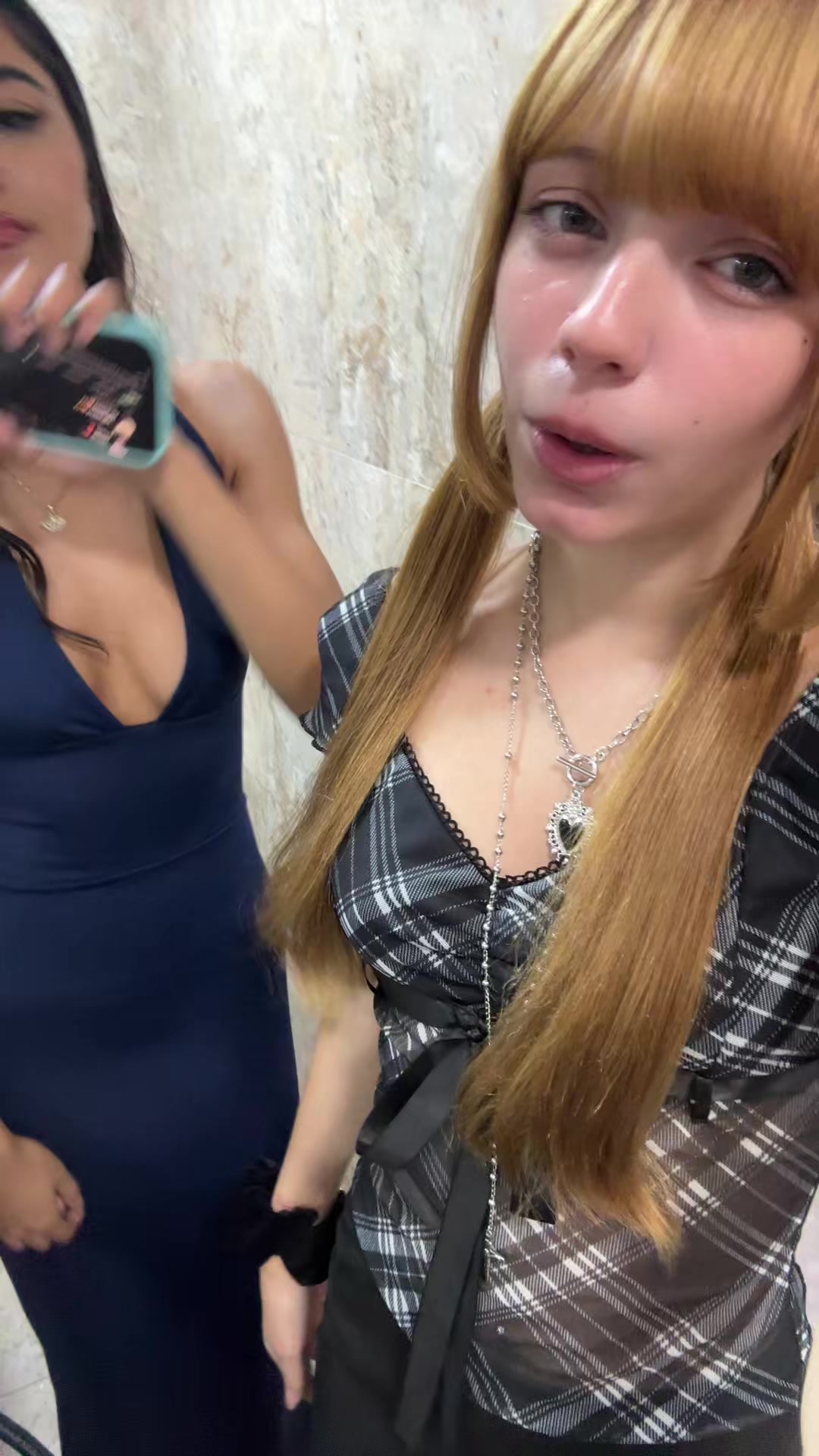 @𝑑𝑜𝑙𝑙