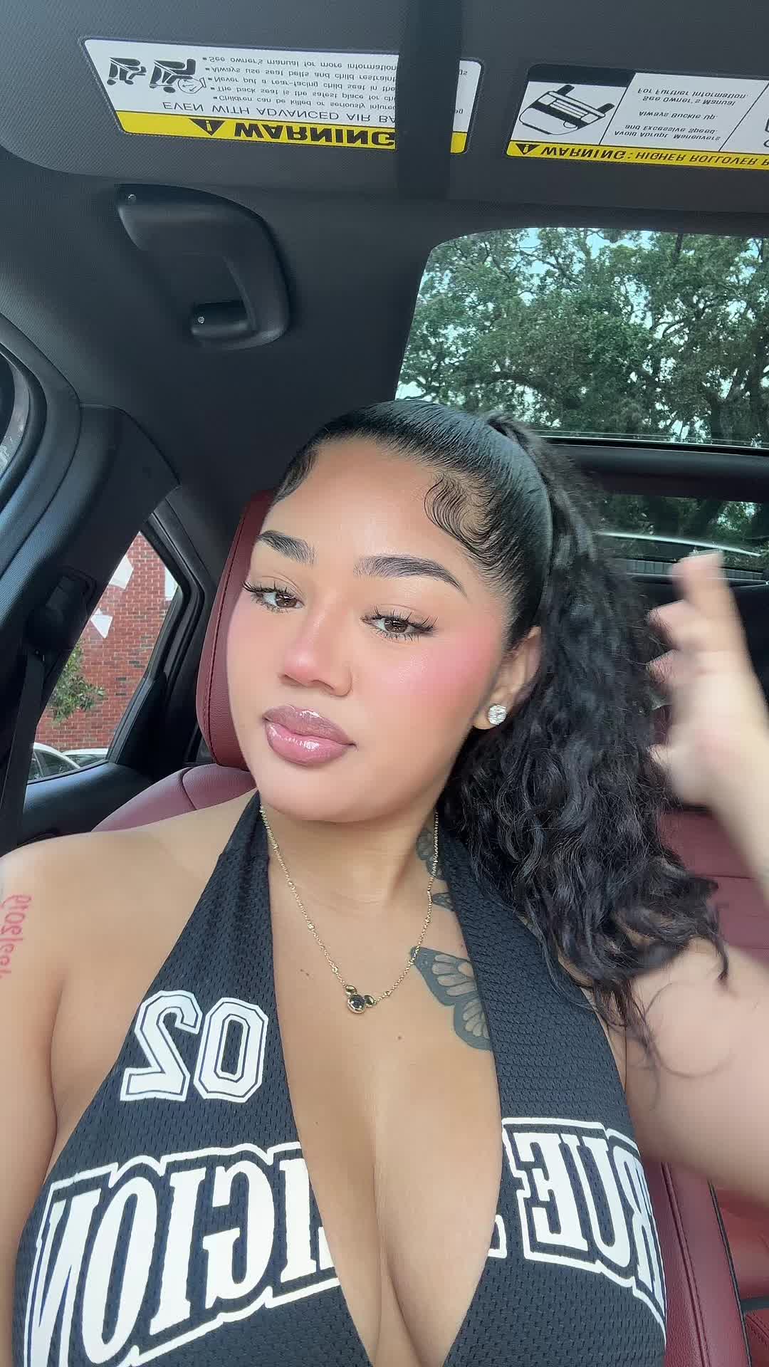 @Daysidukesho