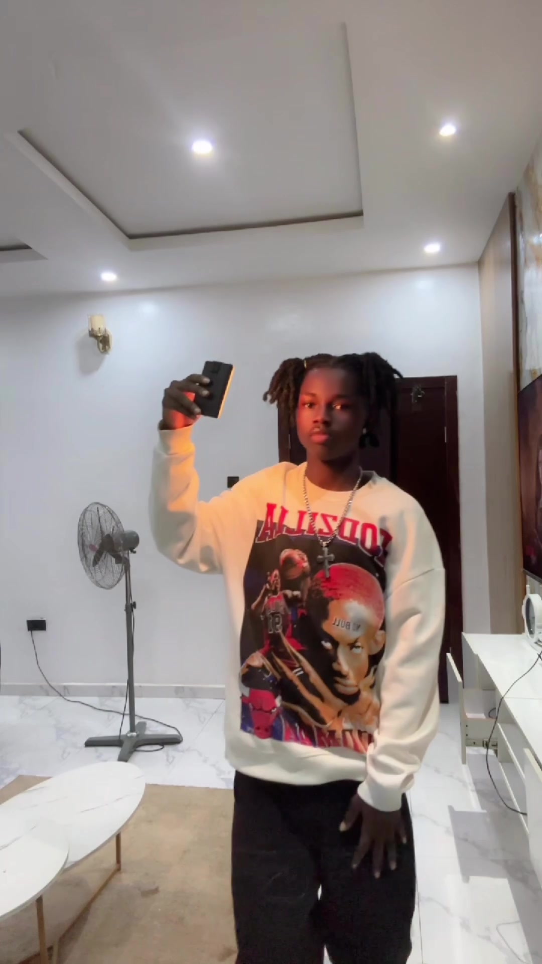 @MERLIN 2.0🧌🖤!