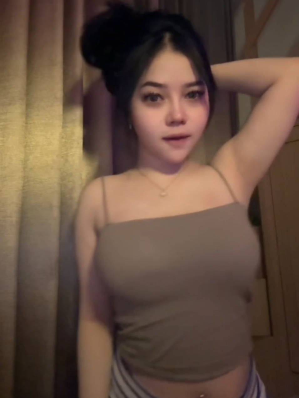 @AwwmantapExc2