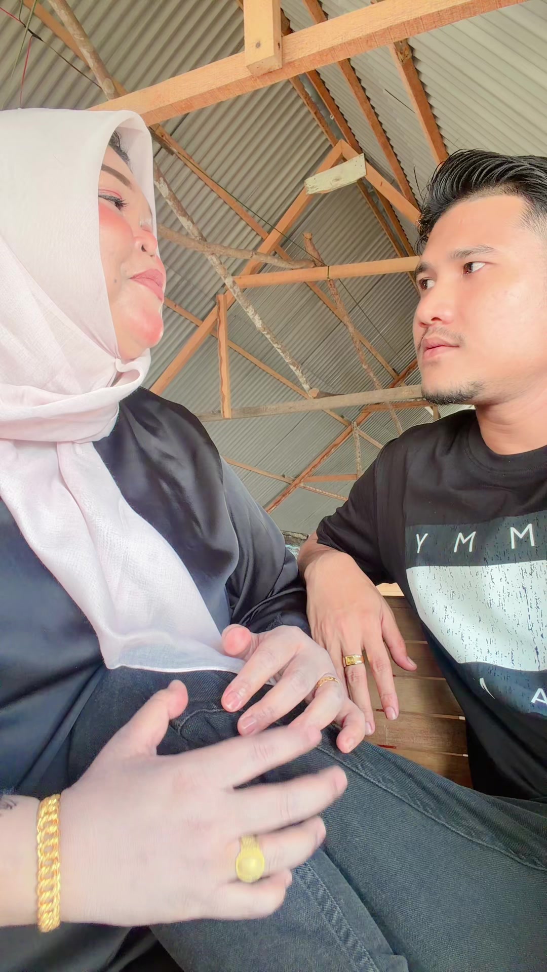 @Bakso adek gemoy cabang idi