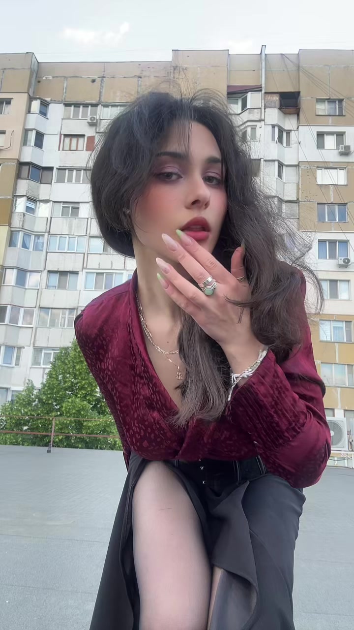 @ish_tar