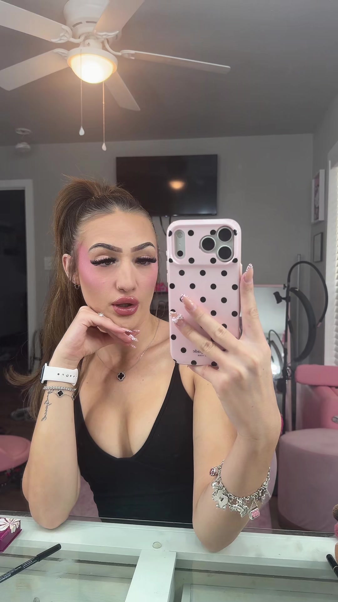 @xoxo.athenaaa ๐
