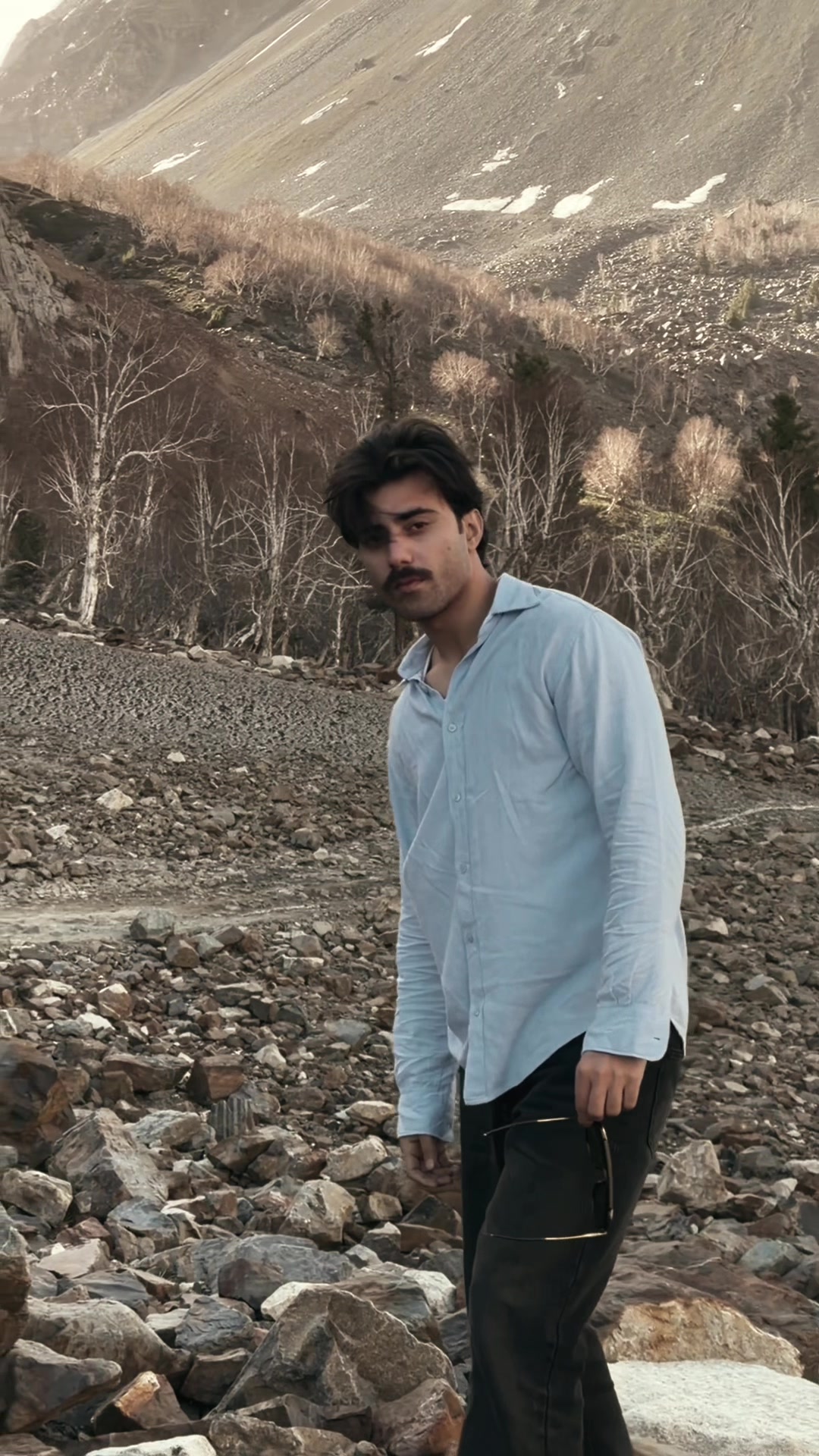 @shoaibkhn.t
