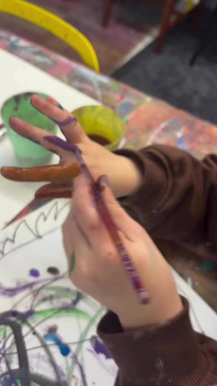 @Zen Hen Hula Art Studio