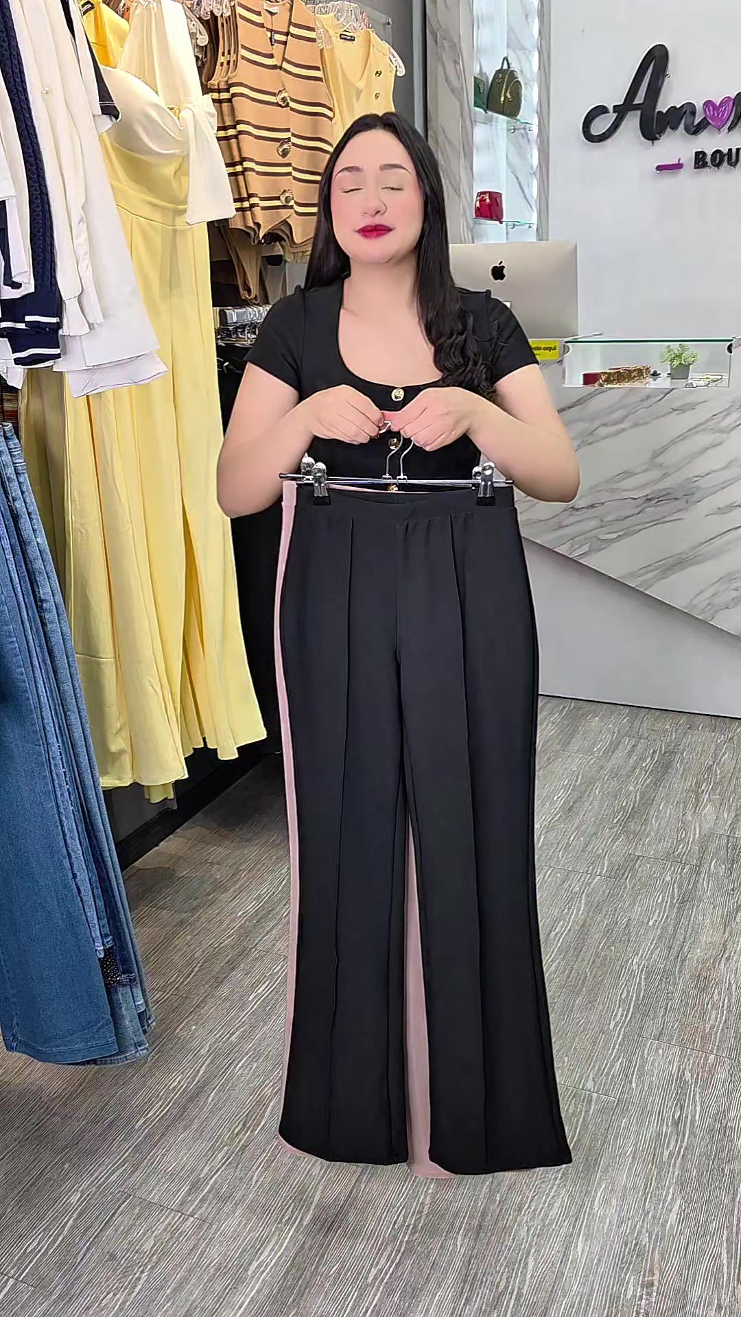 @Jeshua Boutique