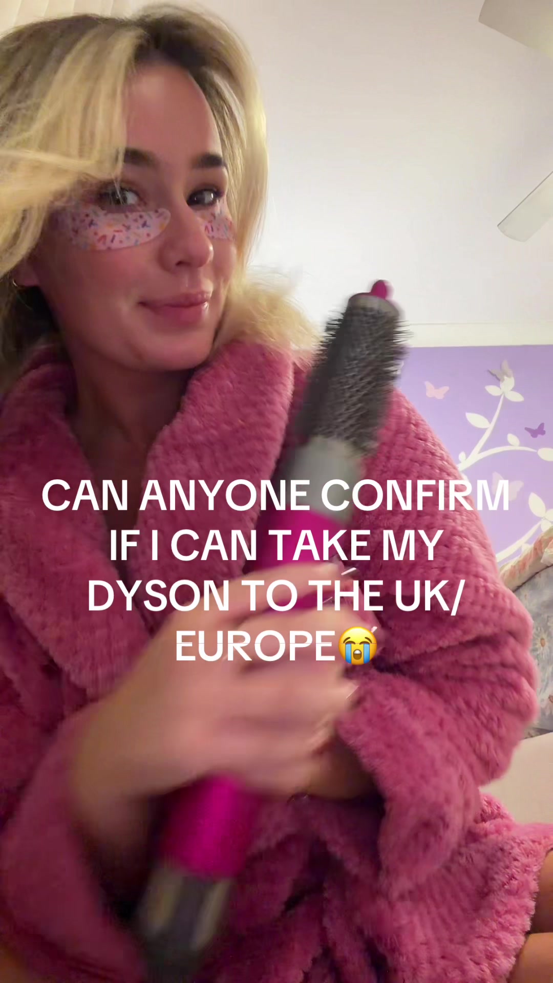 @queen of tik tok